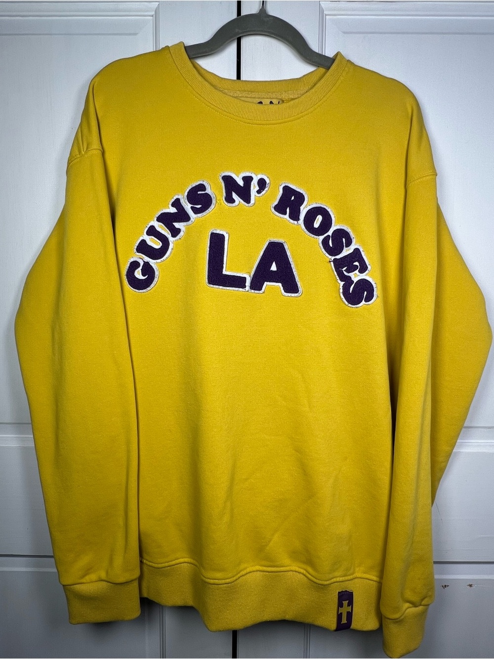 Guns N’ Roses Tour 2023 LA Guns N’ Roses Was Here Yellow Crewneck EC Sz XL